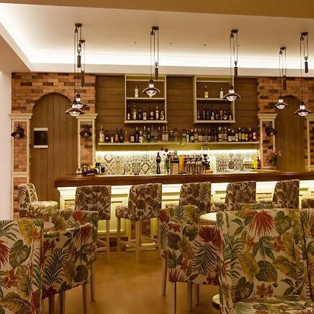 Irenes Resort Loutraki  Luaran gambar