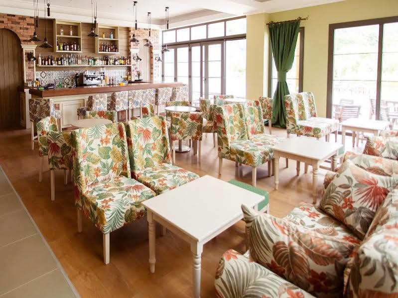 Irenes Resort Loutraki  Luaran gambar